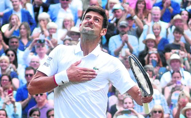 Djokovic reina en la final más larga