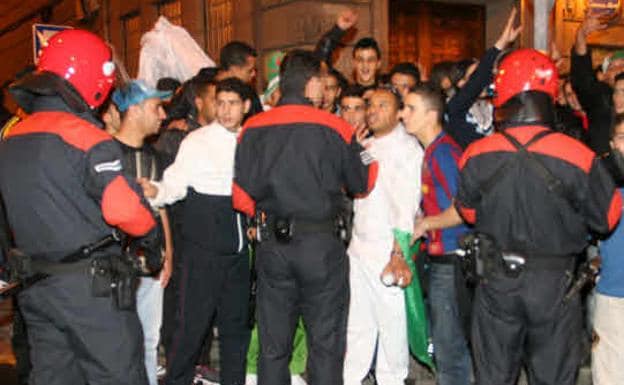 La victoria de la selección de Argelia deja 282 detenidos en Francia