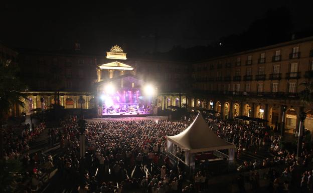 Conciertos en la Plaza Nueva en Aste Nagusia 2019: horarios y grupos
