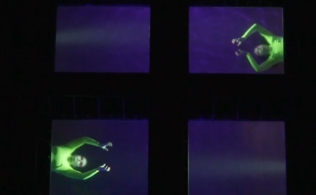 Nadadoras sincronizadas en la piscina de Azkuna Zentroa