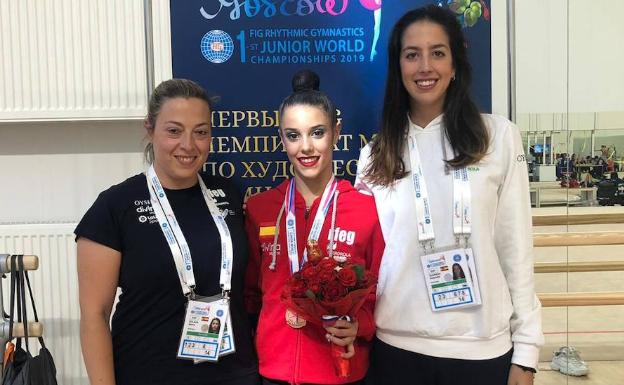 «Salma Solaun tiene alma, emociona, llega, transmite y es puro talento»