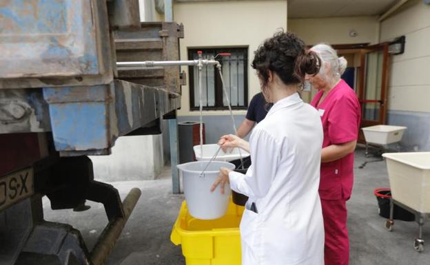 20.000 vecinos de Uribe se quedan sin agua por una avería en plena ola de calor