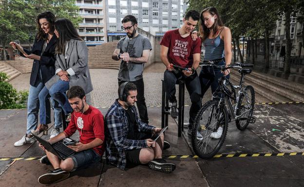 La segunda mano renace entre los jóvenes por su conciencia verde y su 'alergia' a la propiedad