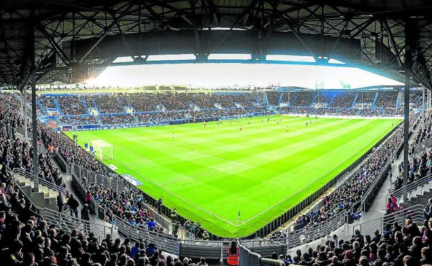 El Alavés asume que deberá realizar obras en Mendizorroza durante la Liga