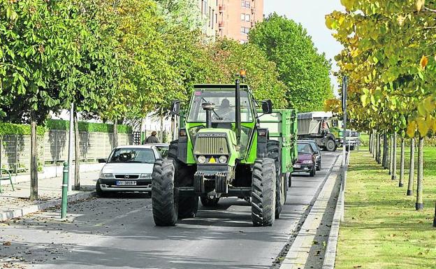 Vitoria arreglará el firme de 13 calles desde el día 12 con 180.000 euros de inversión