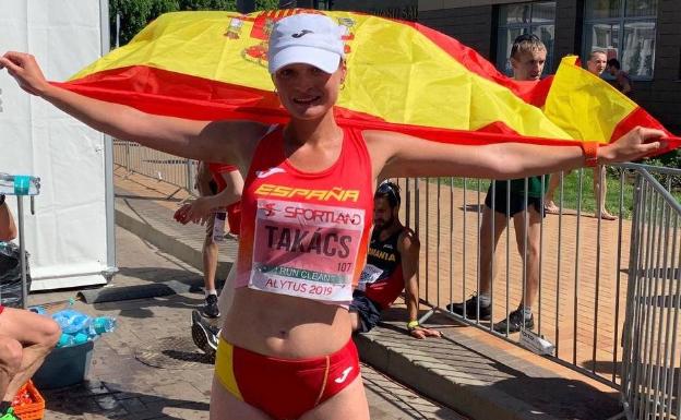 La atleta internacional Julia Takacs denuncia haber sido acosada en Málaga mientras entrenaba