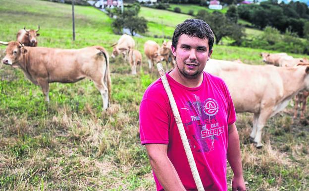 «O apostamos por la carne local o pocos vamos a quedar»