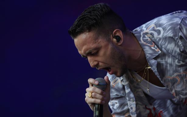 Aburto dice que, «por respeto a la mujer», no se podía pagar a C. Tangana con dinero público