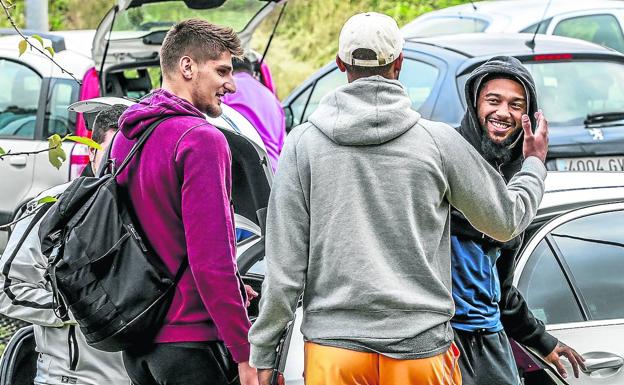 Henry reclama los focos en el primer día de trabajo del Baskonia