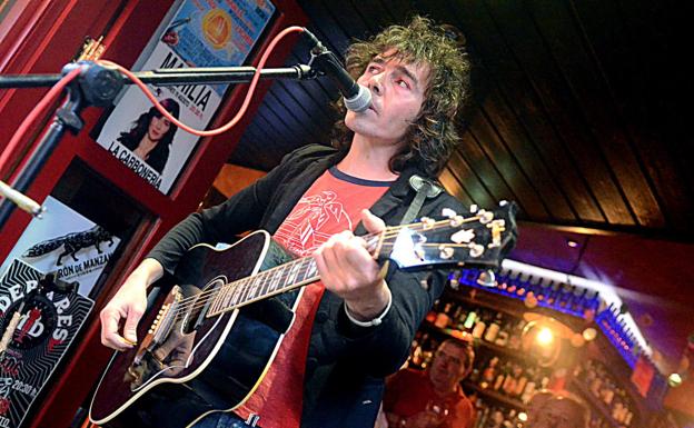 Rubén Pozo otra vez en la acera