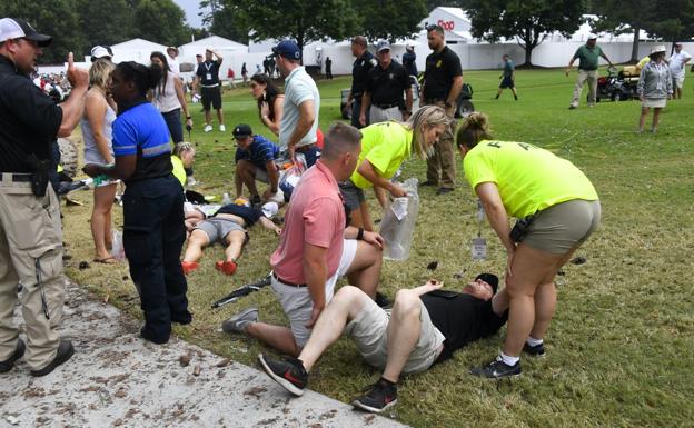 Un rayo hiere a seis espectadores cuando el torneo estaba suspendido
