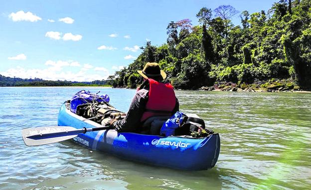 El explorador Miguel Gutiérrez regresa a Vitoria: «Vivimos la última década del Amazonas»