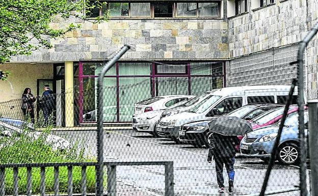 La Ertzaintza arresta a un menor de 17 años en Vitoria por abusar de su prima de solo 6