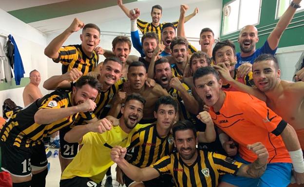 El Barakaldo sale indemne de la batalla de Guijuelo