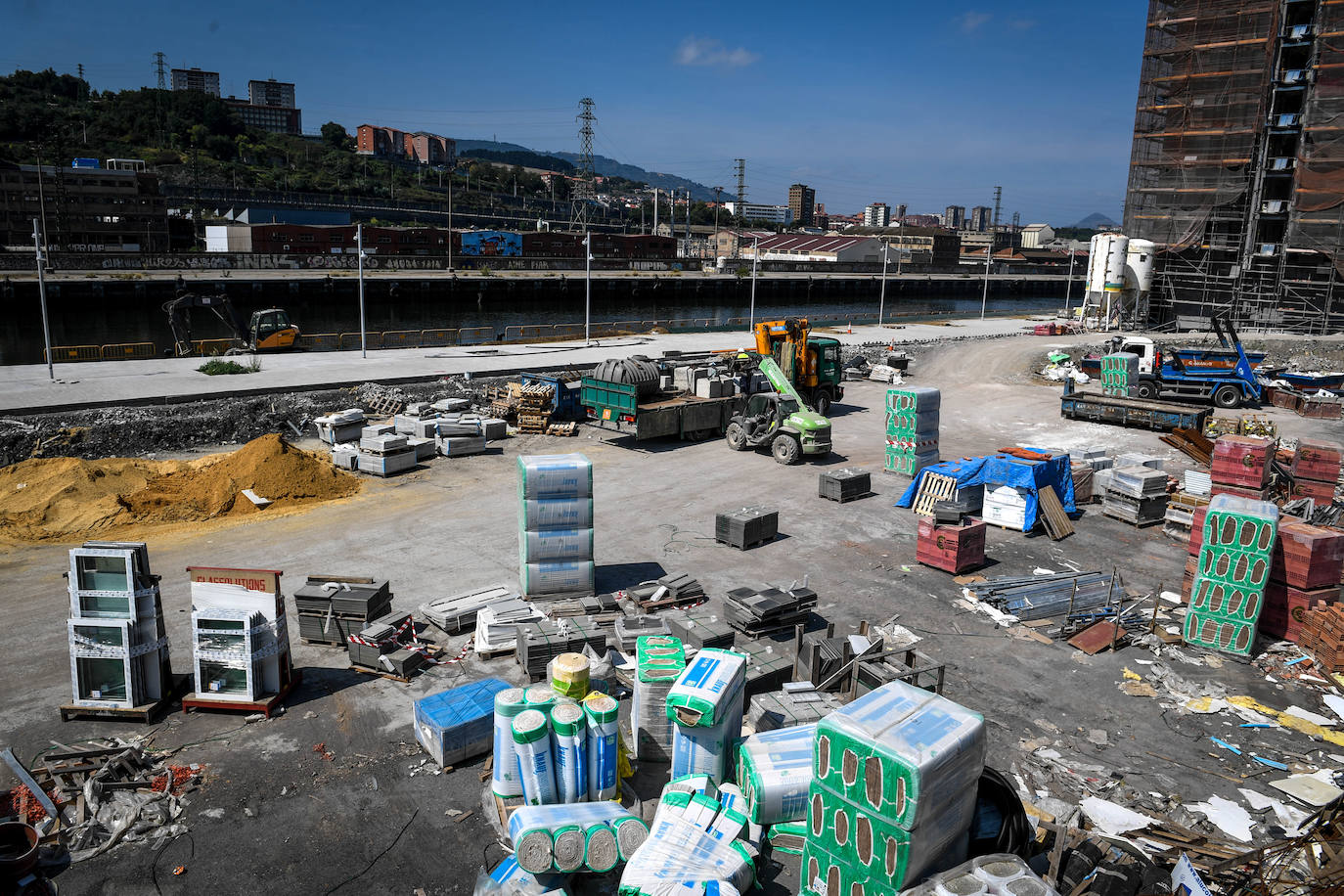 El gran paseo que une San Ignacio y Deusto por la ría crece medio kilómetro