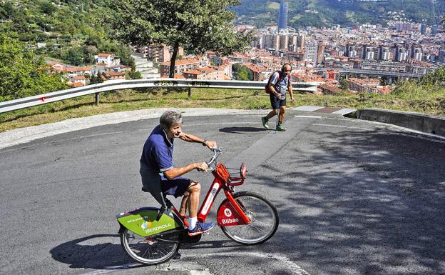 Aficionados en caravana se irán a dormir al monte Arraiz