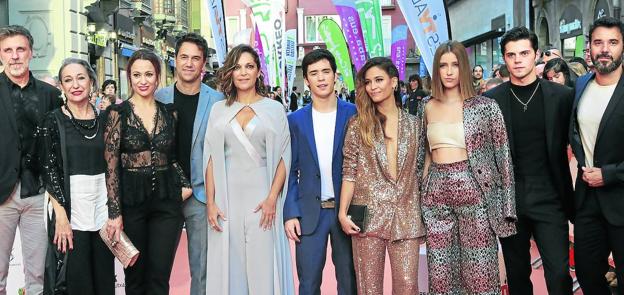 FesTVal 2019 Vitoria: lluvia de estrellas en la alfombra naranja