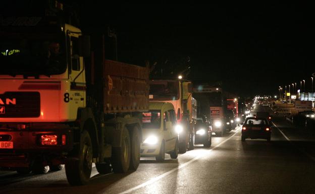 El verano de 2019 registra, como en 2014, el menor número de muertos en carretera de la historia, con 220