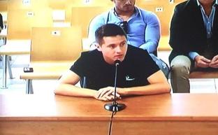 Ander Herrera mientras declara en el juicio que se celebra en Valencia./Efe