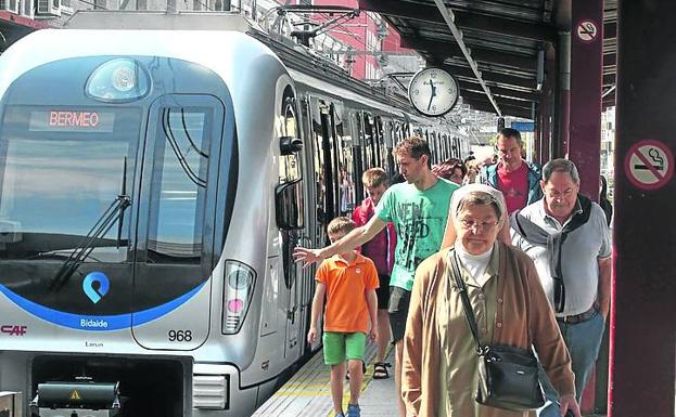 Atxuri y Bolueta pierden el tren