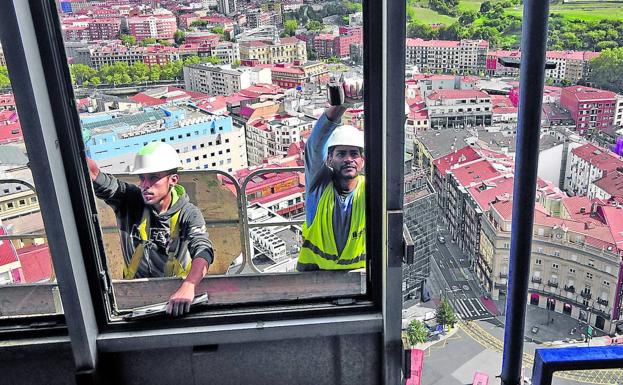 Catorce meses para el reestreno de la Torre Bizkaia