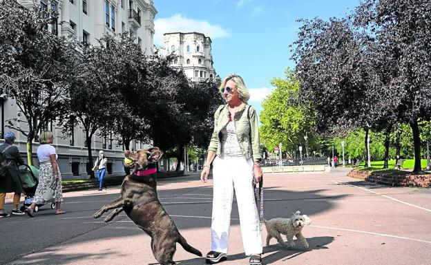 Un garaje en Doña Casilda cuesta lo mismo que un piso en Otxarkoaga