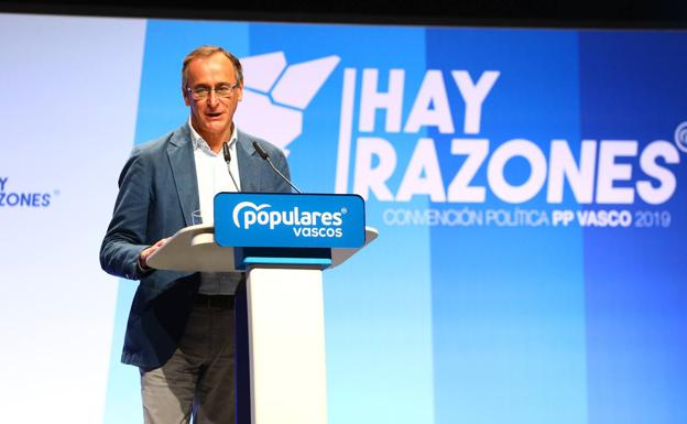 «Arriesgaré lo que sea por defender la foralidad, que es lo que nos une»