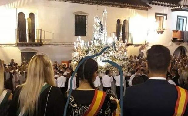 El comentario xenófobo de Vox sobre la reina de unas fiestas de Granada: «Chica marroquí... no había otra española y más guapa»