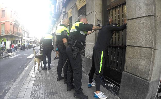 Detenido en San Francisco por amenazar de muerte a su expareja