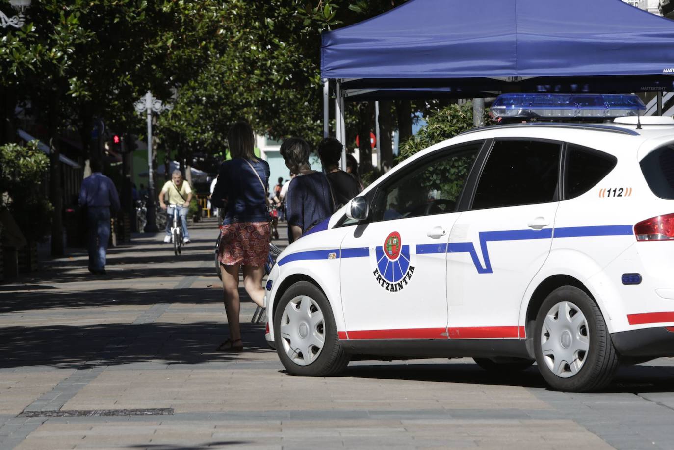 Trata de robar a un hombre en San Francisco y da un puñetazo a otro que intentó socorrerle