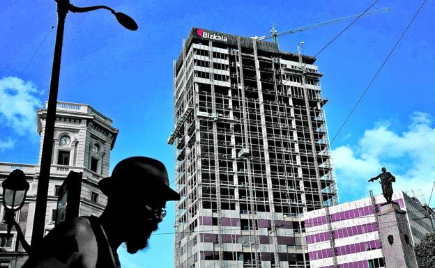 La universidad tecnológica más prestigiosa del mundo se instalará en la Torre Bizkaia