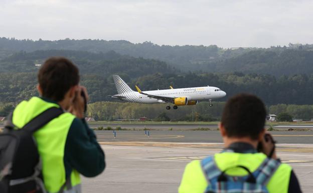 El día grande para los aficionados a 'cazar' aviones