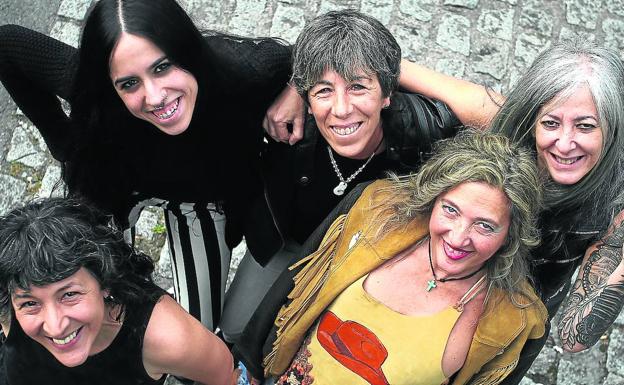 Mujeres que rompieron el molde de metal