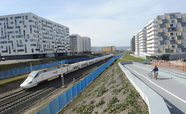 Gasteiz Batu dice al Gobierno vasco que el soterramiento «empeora la vida de muchas personas»