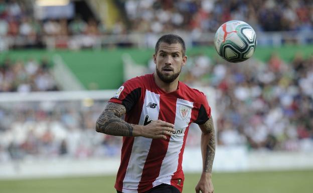 Iñigo es el único representante del Athletic en la lista de Robert Moreno