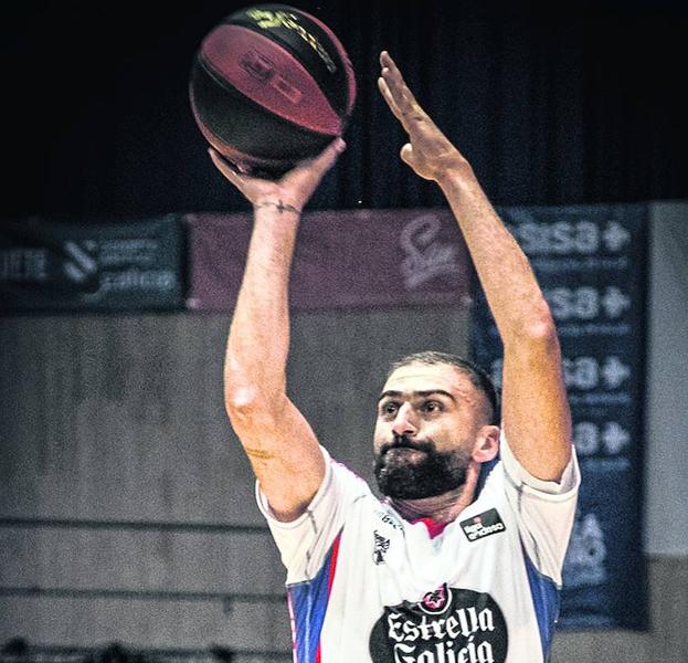 «No hubiera querido salir nunca de Bilbao, pero todos aquellos problemas...»