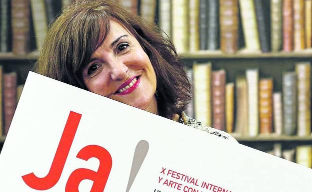 Elvira Lindo y la alegría de escribir