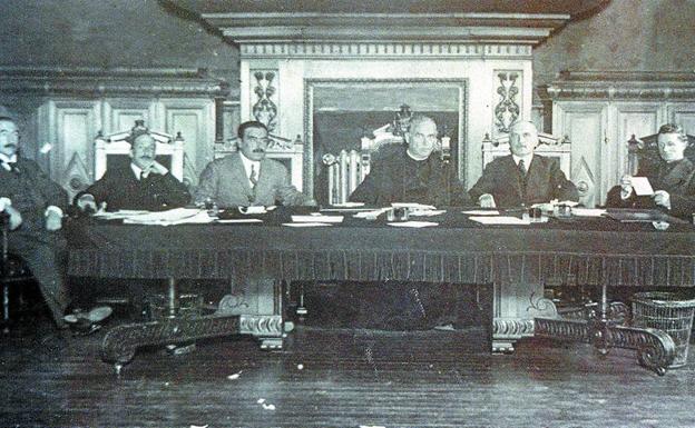 Cien años y un futuro