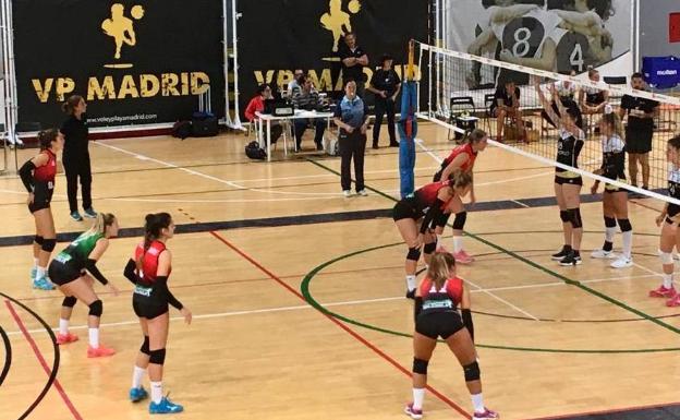 El Club Voleibol Sestao empieza la temporada con derrota