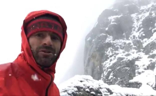 Una tormenta de nieve frena a los Pou en el Himalaya