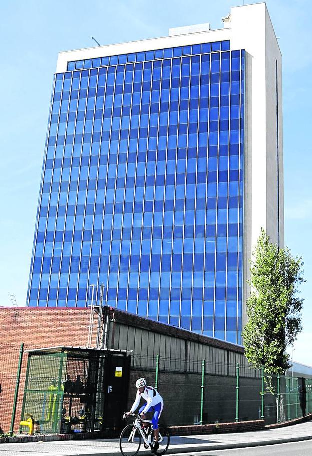 La torre de Mecánica de la Peña se reinventa como cantera del empleo digital