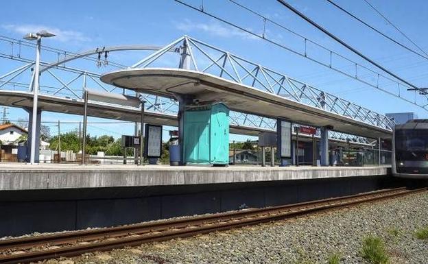 La fecha de puesta en marcha de la estación fantasma de Ibarbengoa sigue en el aire