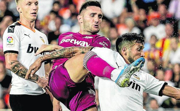 Lucas Pérez, en cuarto creciente