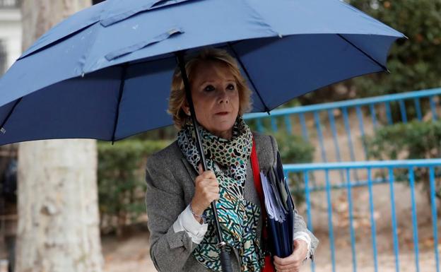 Esperanza Aguirre, tras declarar ante el juez: «Mi inocencia prevalecerá»