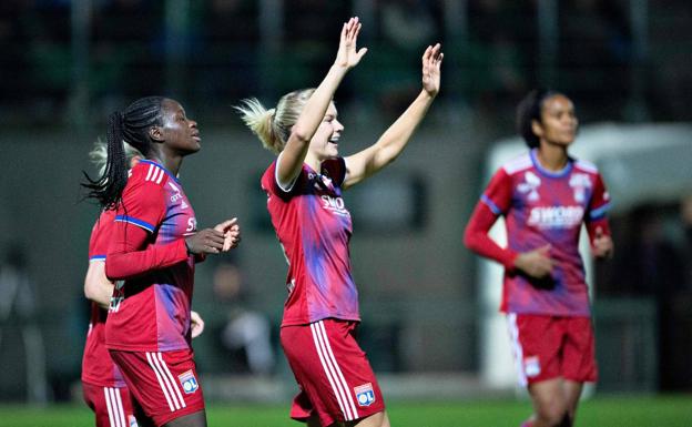 Ada Hegerberg iguala el récord de goles en la Champions