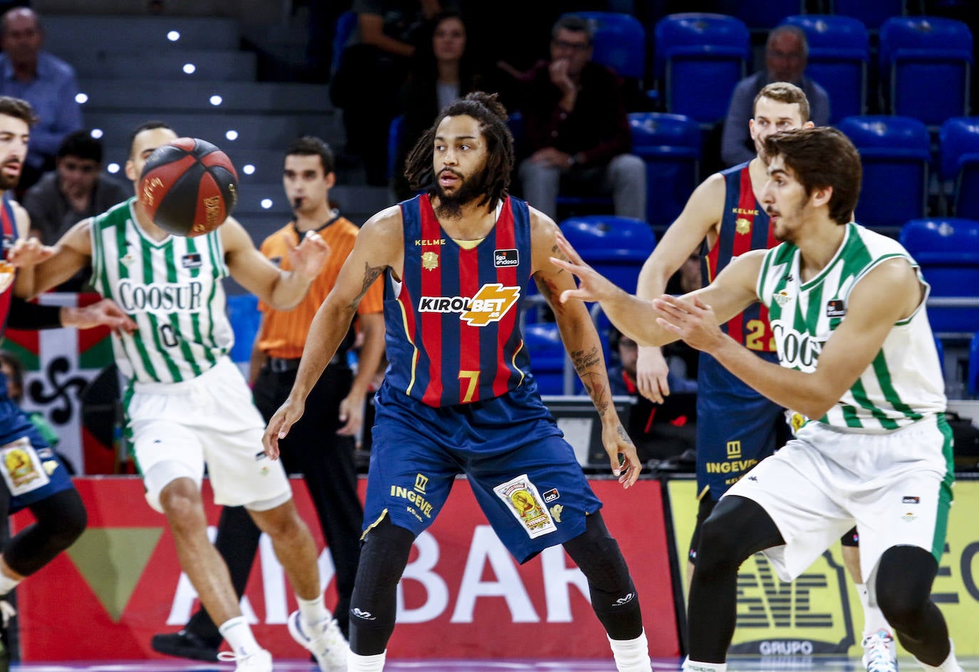 El Baskonia - Betis, en imágenes