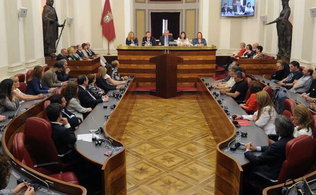 El Estatuto centra el primer desencuentro entre el PNV y el PSE en las Juntas de Álava