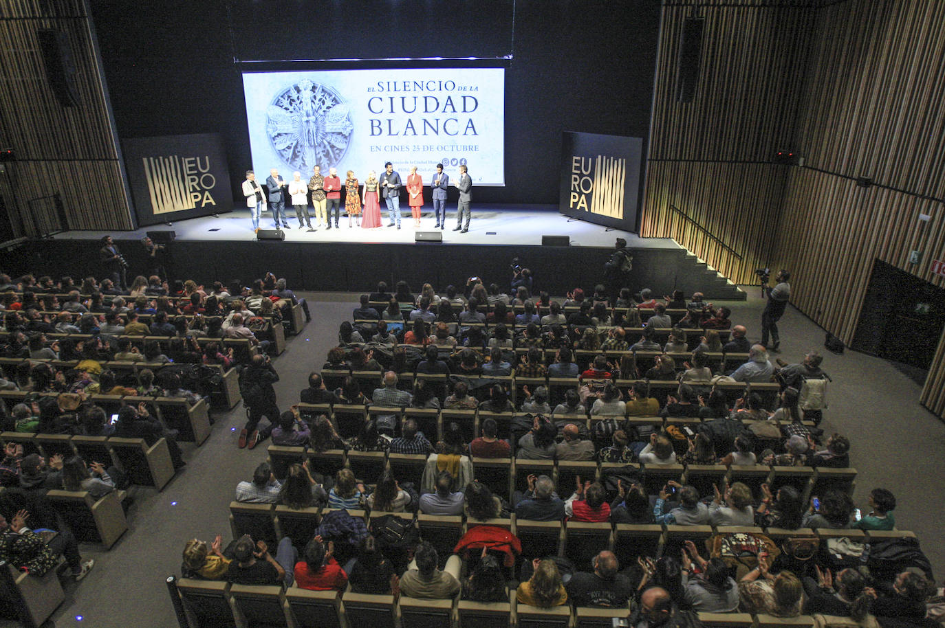 Las fotos del estreno de 'El silencio de la Ciudad Blanca'