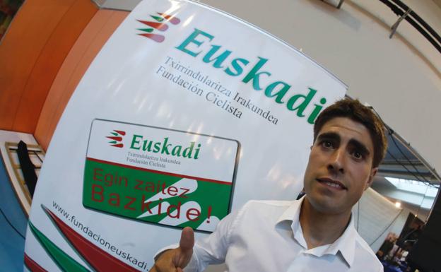 Los 20 ciclistas del nuevo equipo Euskadi