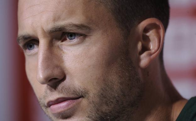 De Marcos: «No hay pesimismo en torno al equipo, es lógico que la afición nos exija más»